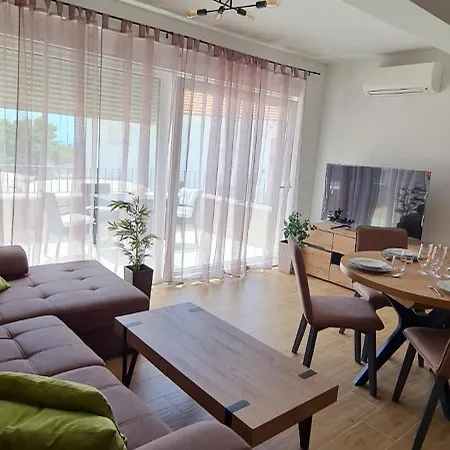 Apartman Lovor Primosten Exterior photo