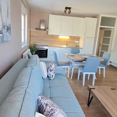 Apartman Lovor Primosten Exterior photo