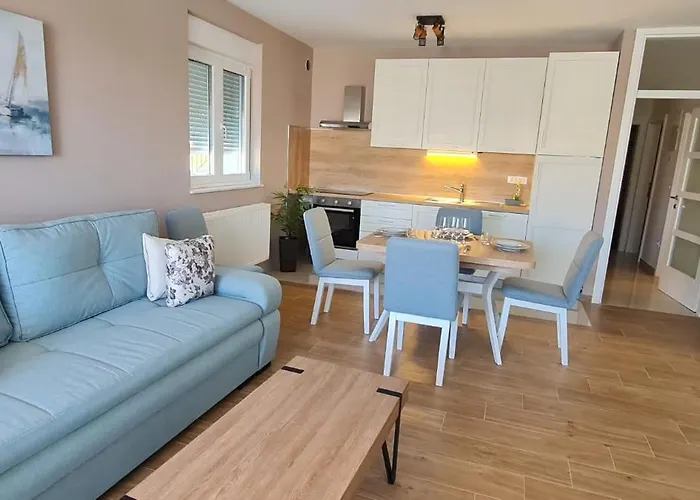 Apartman Lovor